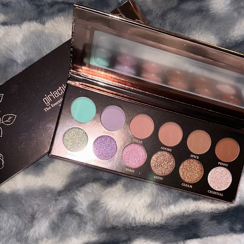 Girlactik The Essential Eyeshadow Palette Vol 2 - NEW